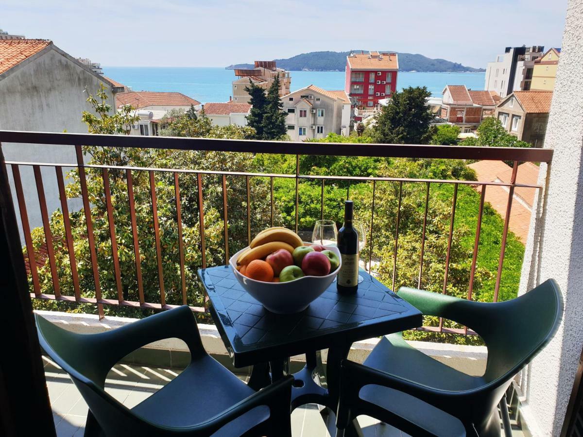 Hotel Sumadija Rafailovici Bečići Εξωτερικό φωτογραφία