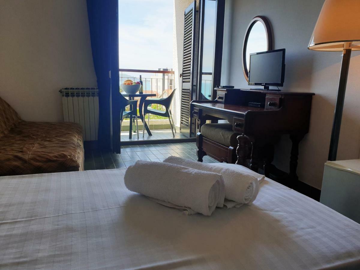 Hotel Sumadija Rafailovici Bečići Εξωτερικό φωτογραφία