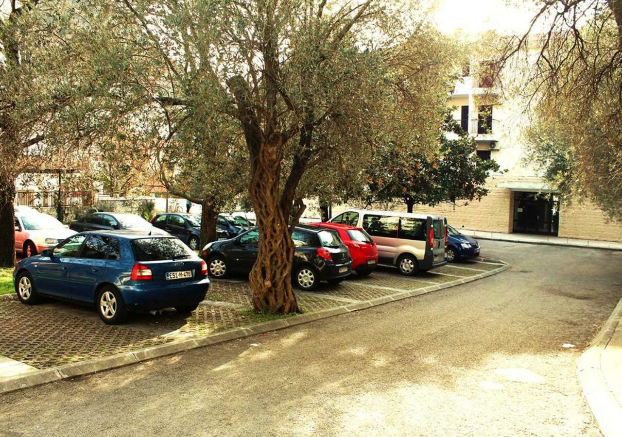 Hotel Sumadija Rafailovici Bečići Εξωτερικό φωτογραφία