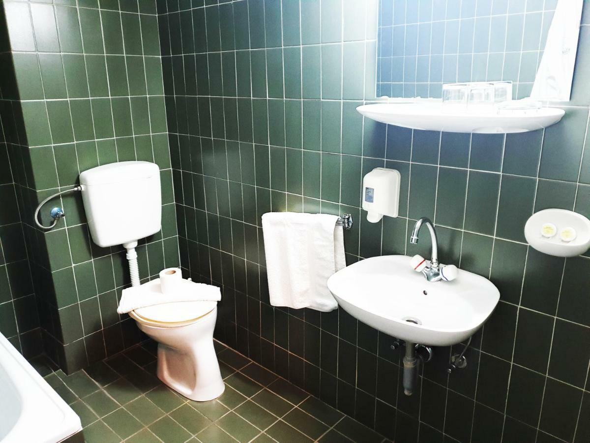 Hotel Sumadija Rafailovici Bečići Εξωτερικό φωτογραφία